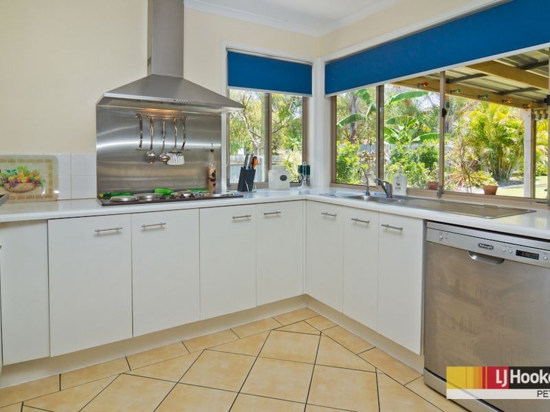 83 Rue Montaigne, Petrie QLD 4502