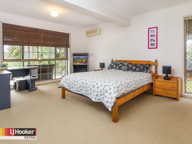 9 Fontenay Court, Petrie QLD 4502