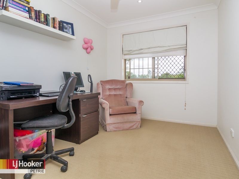 9 Fontenay Court, Petrie QLD 4502