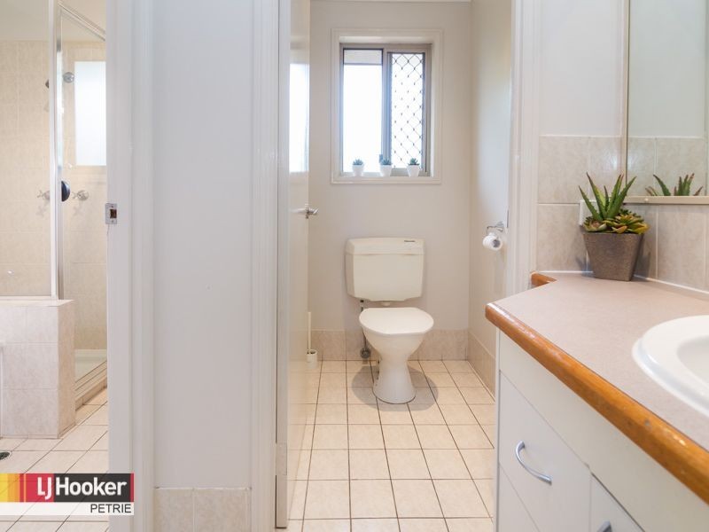 9 Fontenay Court, Petrie QLD 4502