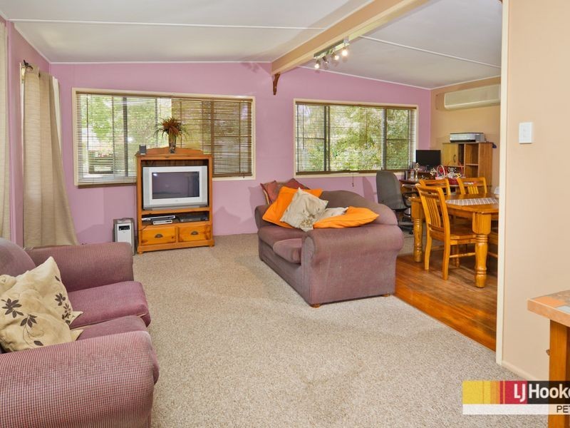 38 Bray Road, Lawnton QLD 4501