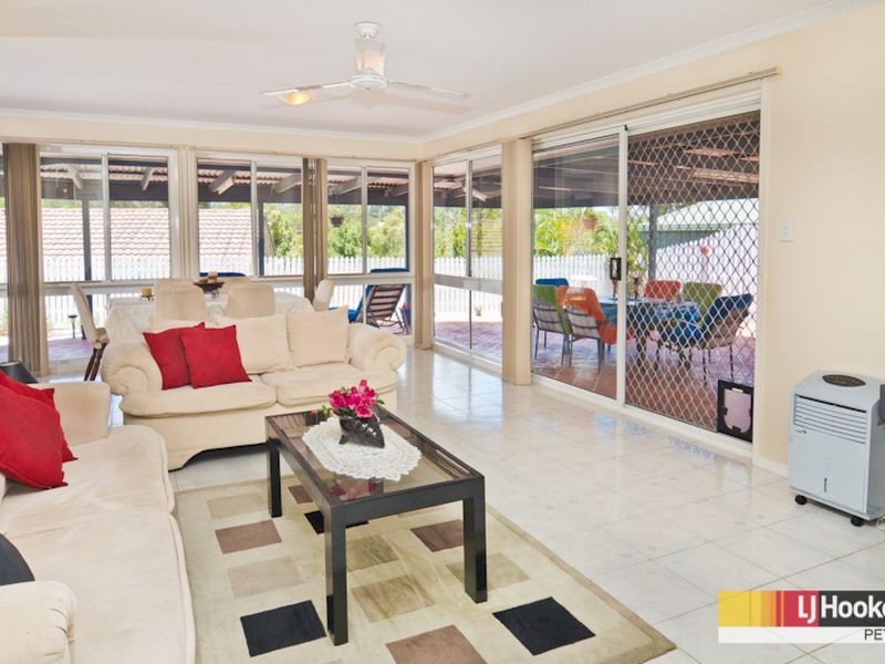 154 Frenchs Road, Petrie QLD 4502