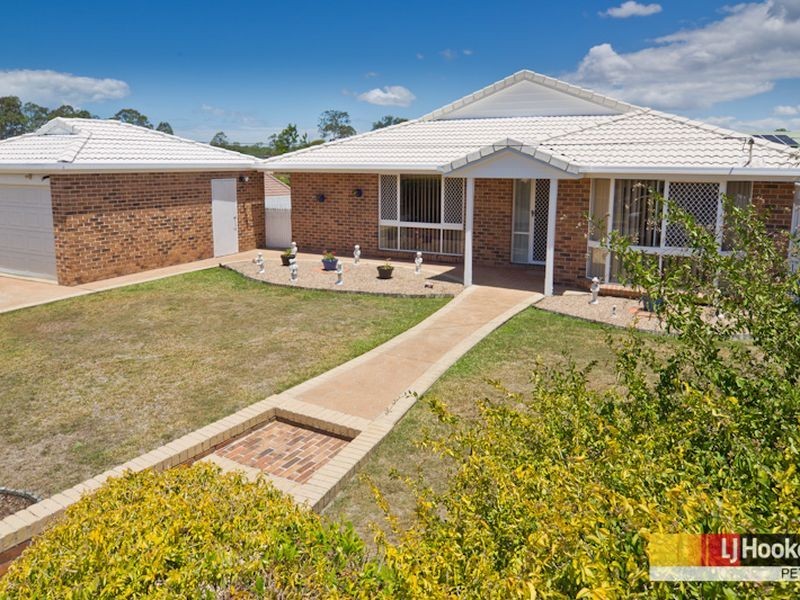 154 Frenchs Road, Petrie QLD 4502