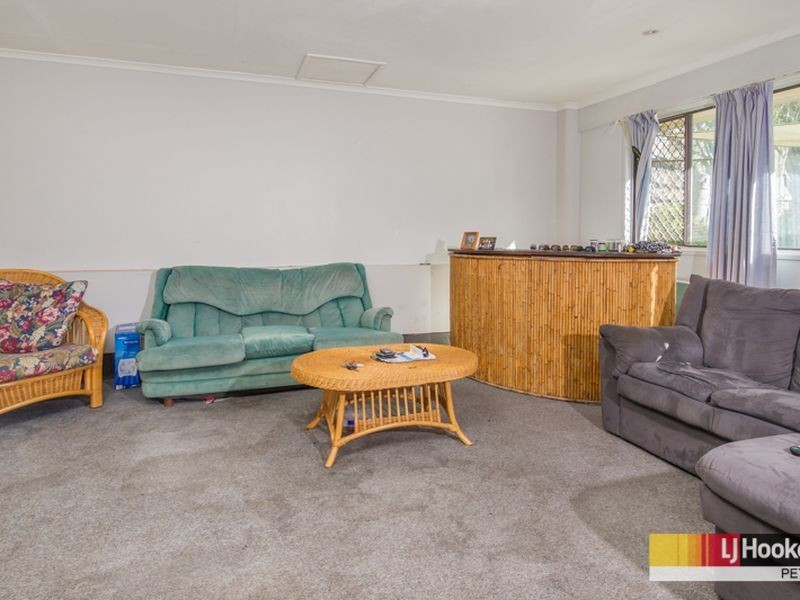 43 Voltaire Crescent, Petrie QLD 4502