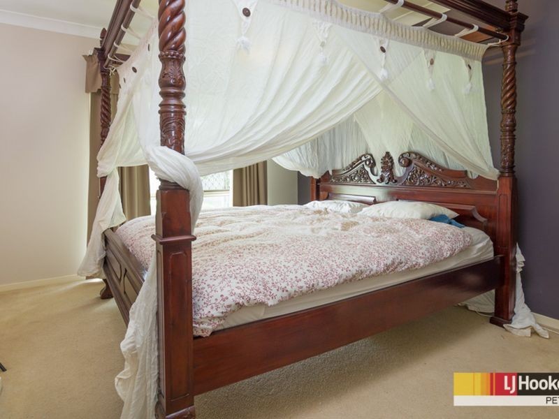 3 Kirri Avenue, Petrie QLD 4502