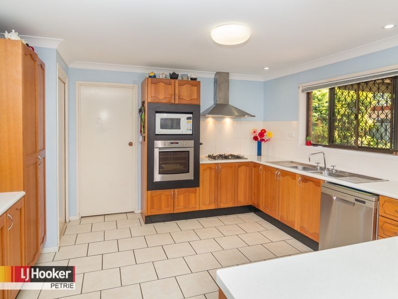 2 Grenoble Street, Petrie QLD 4502