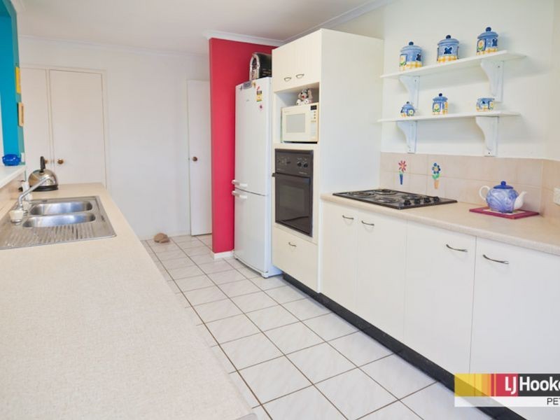 14 Julius Court, Petrie QLD 4502