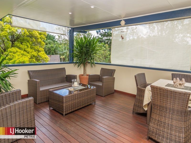 25 Pinelands Street, Lawnton QLD 4501