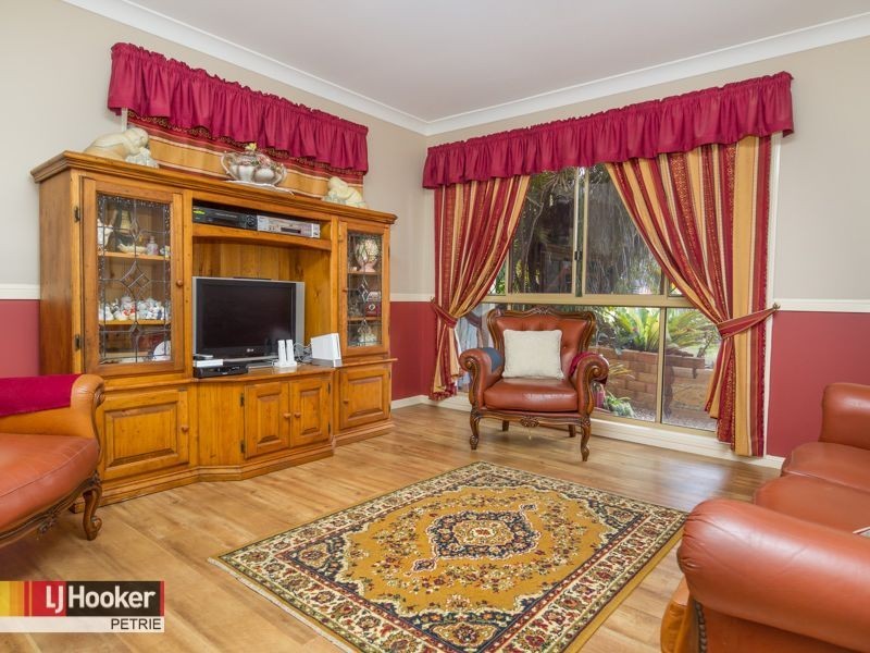 7 Fontenay Court, Petrie QLD 4502