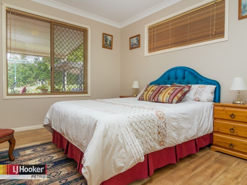 7 Fontenay Court, Petrie QLD 4502