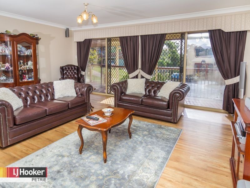 7 Fontenay Court, Petrie QLD 4502