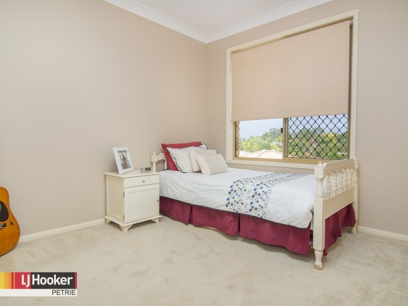 7 Fontenay Court, Petrie QLD 4502