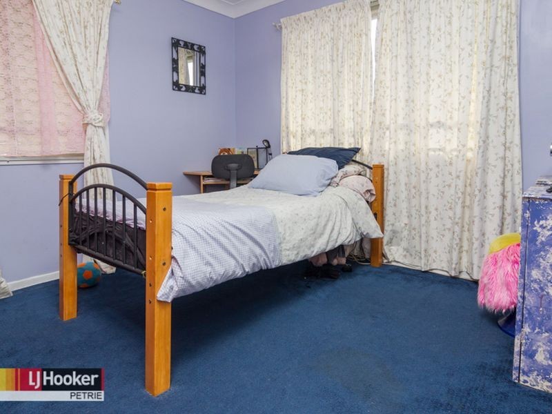 14 Petrie Street, Petrie QLD 4502