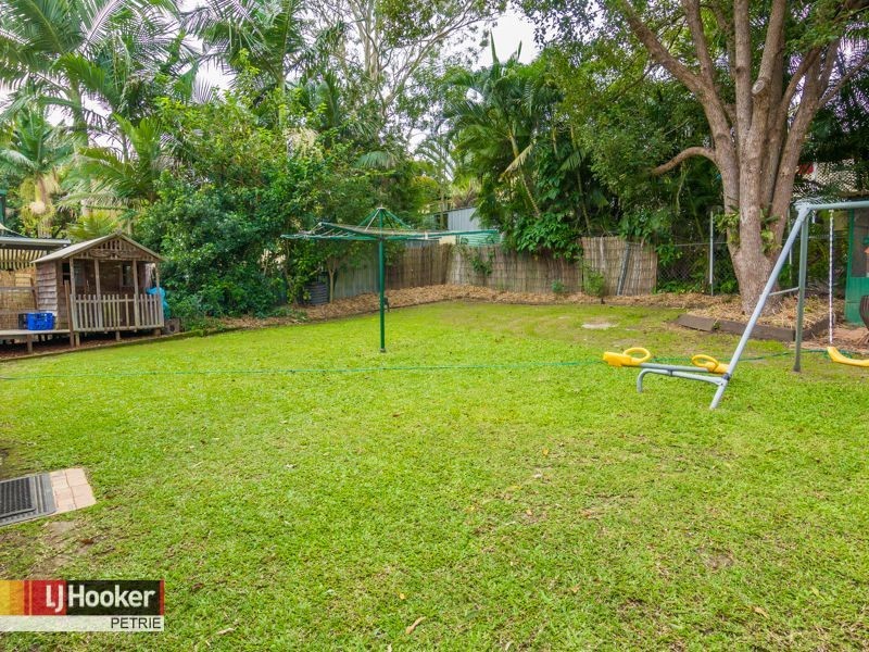 15 Carwell Avenue, Petrie QLD 4502