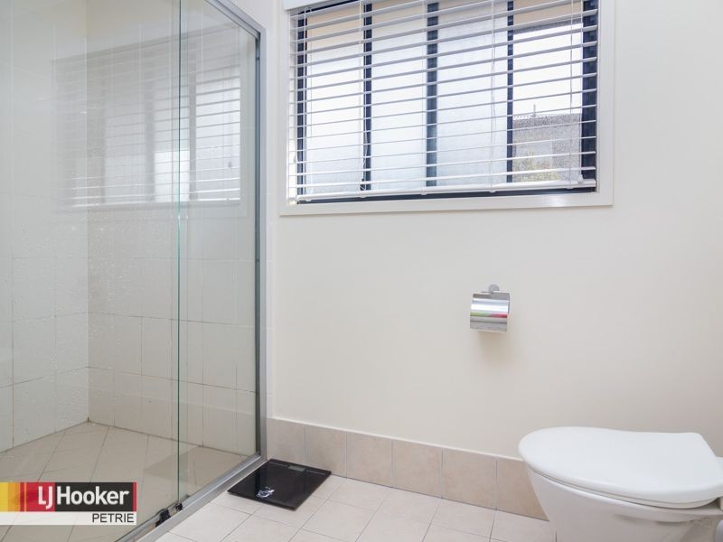 4/5 Slater Avenue, Lawnton QLD 4501