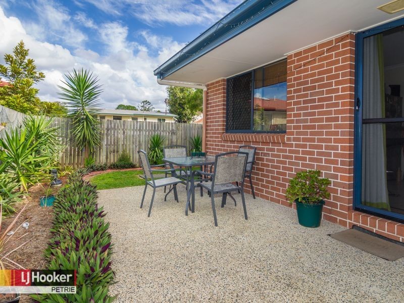4/5 Slater Avenue, Lawnton QLD 4501