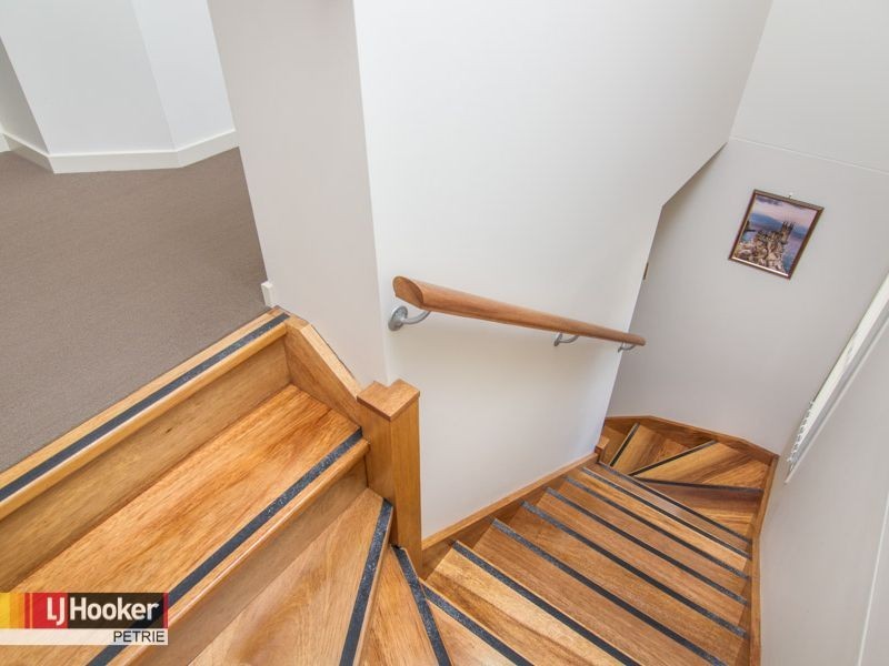 1/24 Armstrong Street, Petrie QLD 4502