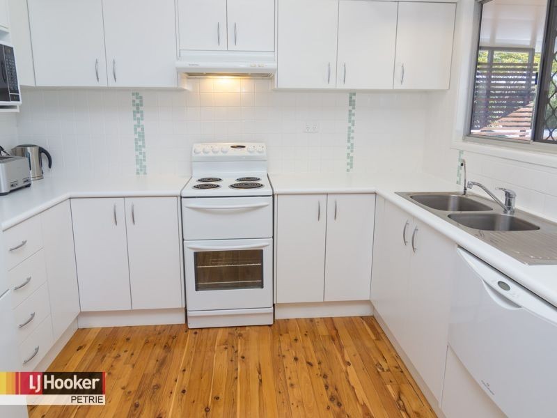 59 Oakey Flat Road, Morayfield QLD 4506