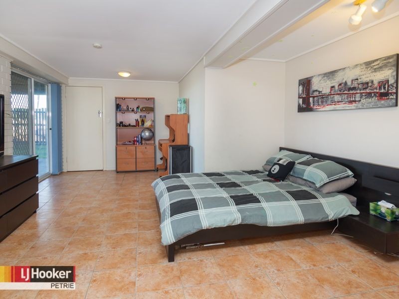 59 Oakey Flat Road, Morayfield QLD 4506