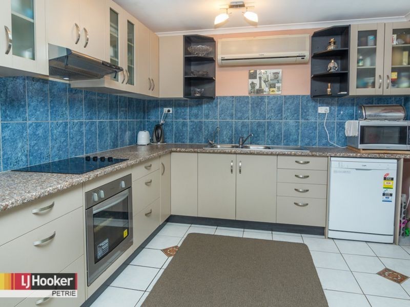10 Belrose Avenue, Petrie QLD 4502