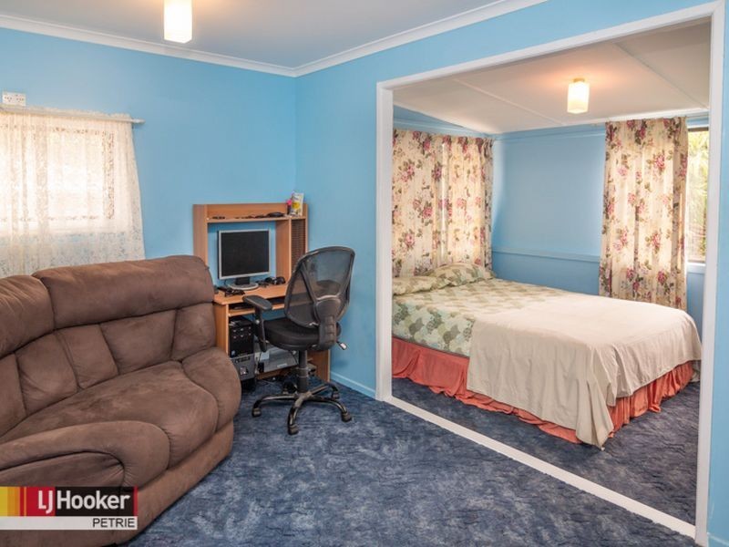 10 Belrose Avenue, Petrie QLD 4502