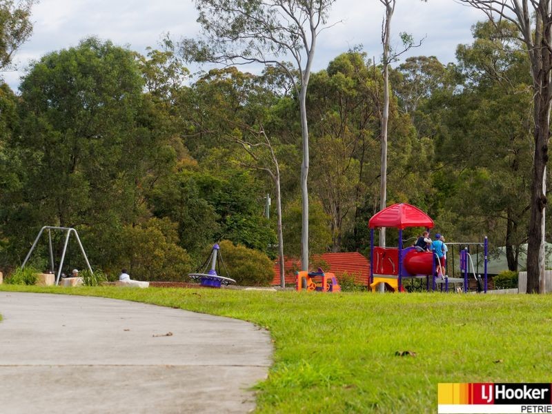 30 Diane Parade, Kallangur QLD 4503