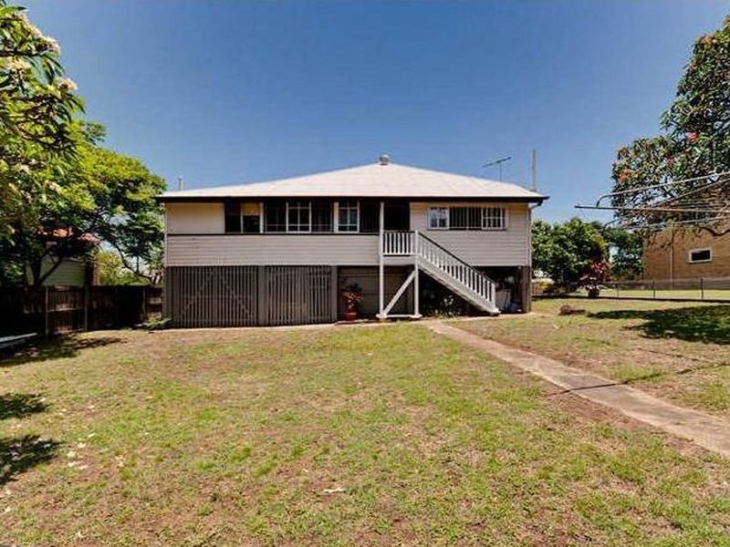 20 Young Street, Petrie QLD 4502