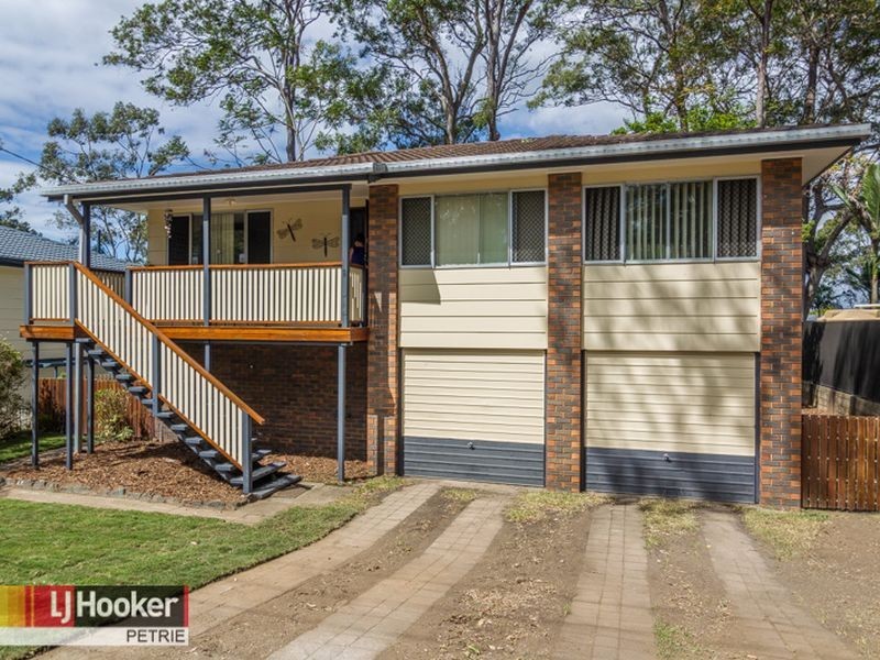 12 Kurwongbah Drive, Petrie QLD 4502