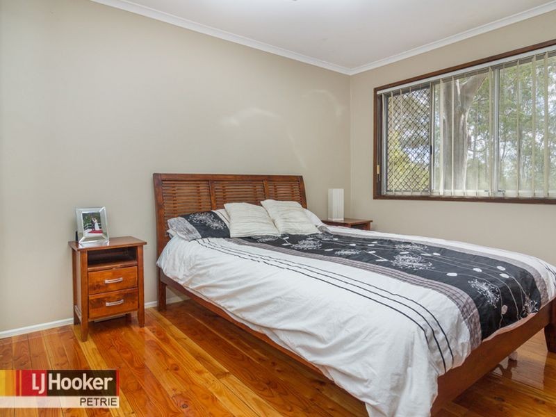12 Kurwongbah Drive, Petrie QLD 4502