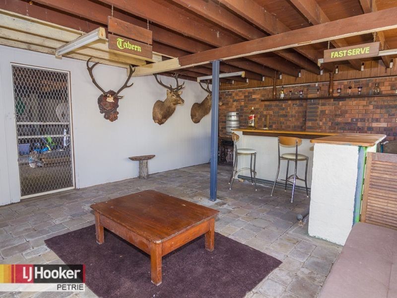 12 Kurwongbah Drive, Petrie QLD 4502