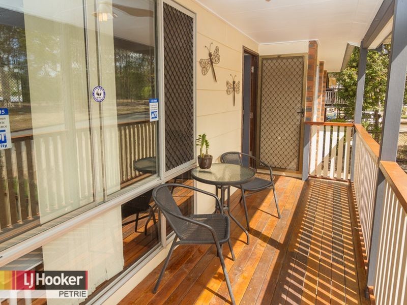 12 Kurwongbah Drive, Petrie QLD 4502