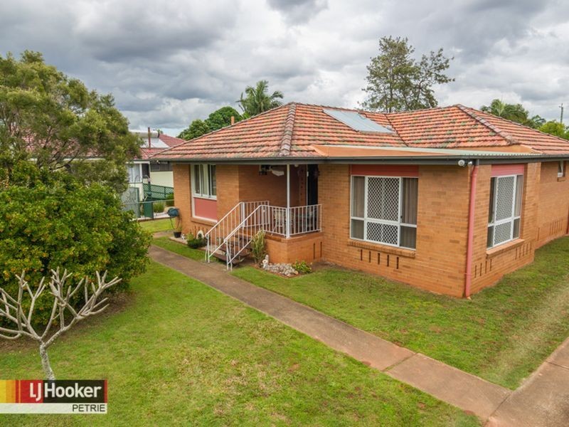 6 Brown Street, Lawnton QLD 4501