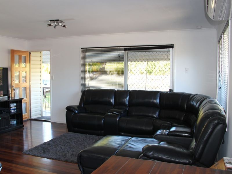11 Arunga Street, Petrie QLD 4502