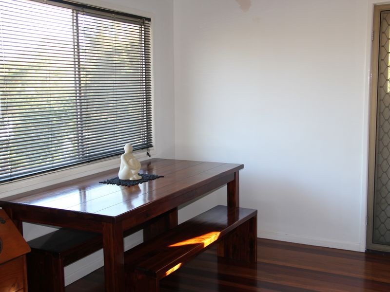 11 Arunga Street, Petrie QLD 4502