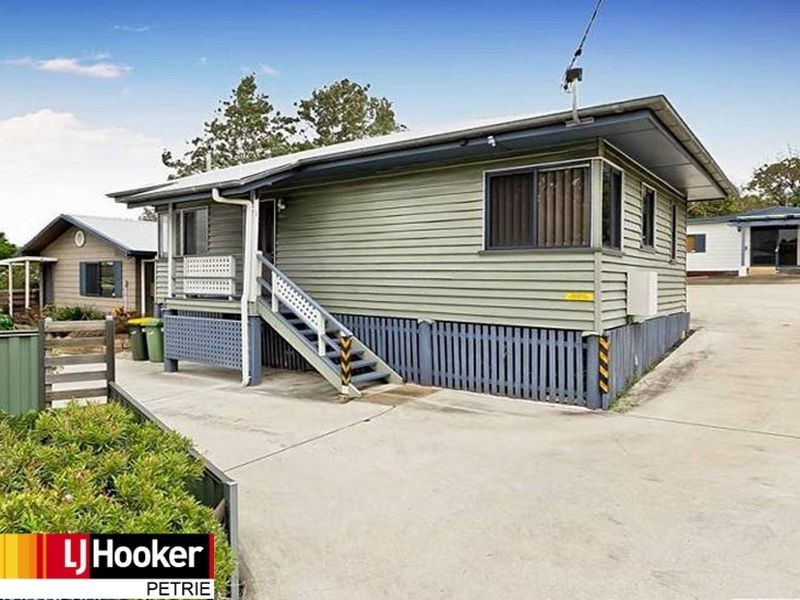 1078 Anzac Avenue, Petrie QLD 4502