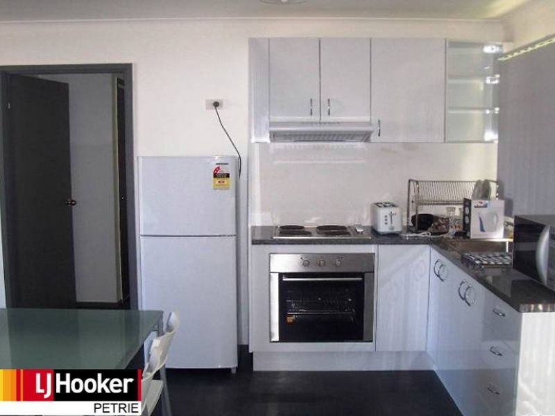 1078 Anzac Avenue, Petrie QLD 4502