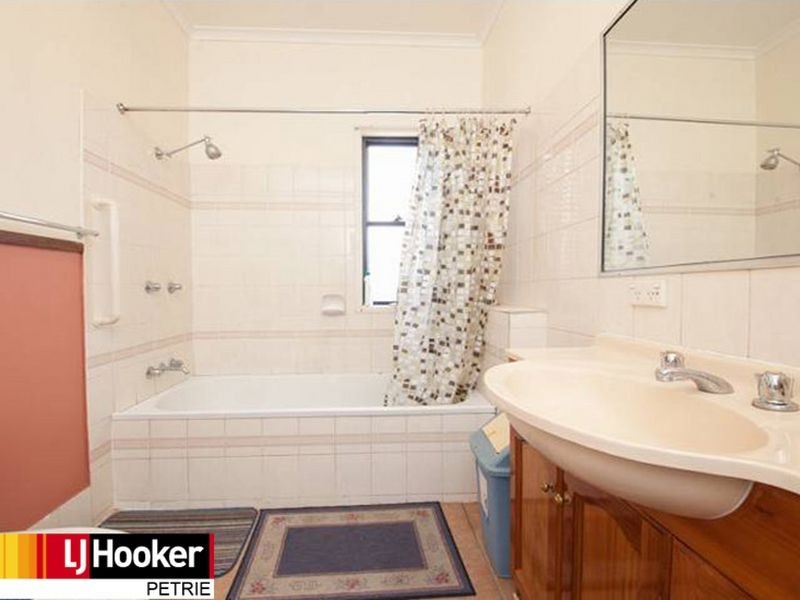 1078 Anzac Avenue, Petrie QLD 4502