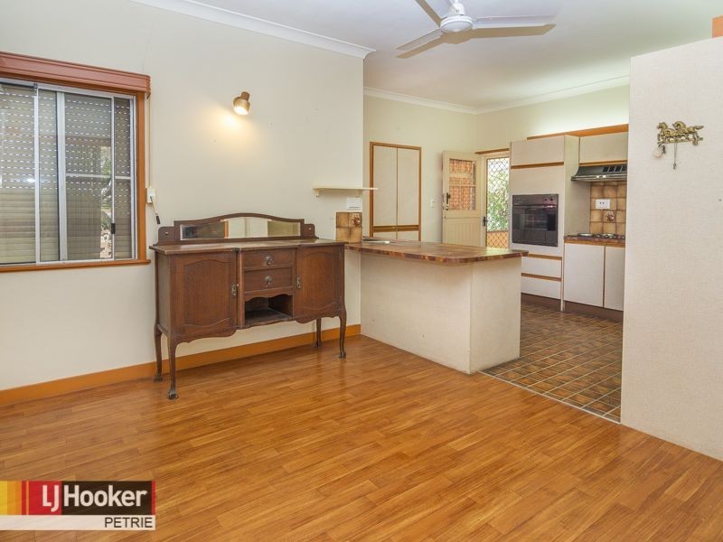 6 Boona Street, Petrie QLD 4502