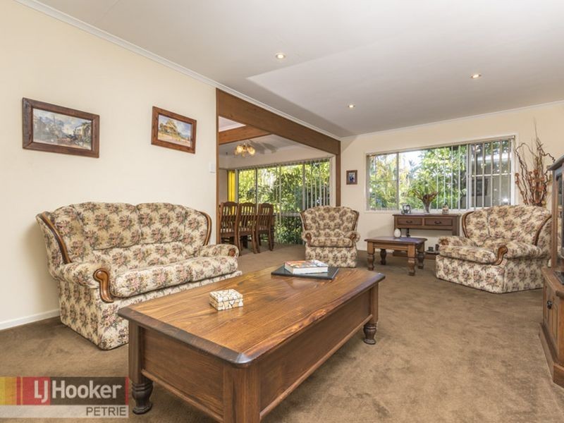 1318 Anzac Avenue, Kallangur QLD 4503