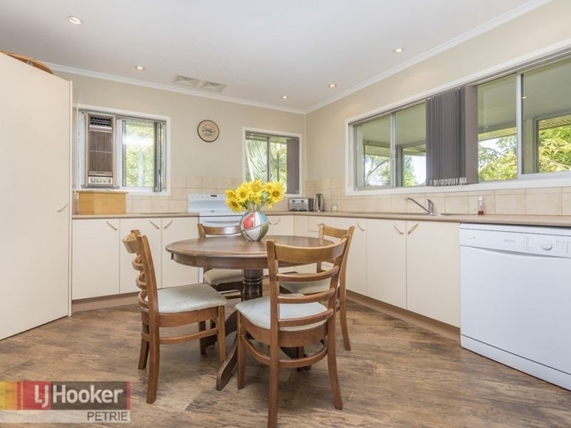 1318 Anzac Avenue, Kallangur QLD 4503