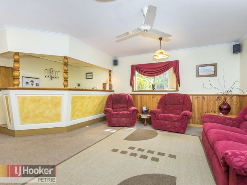 1318 Anzac Avenue, Kallangur QLD 4503