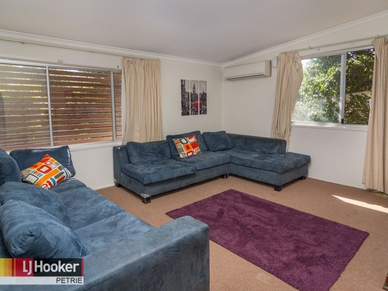 21 Carwell Avenue, Petrie QLD 4502