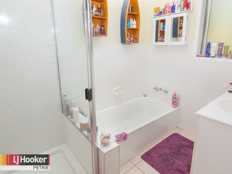 21 Carwell Avenue, Petrie QLD 4502