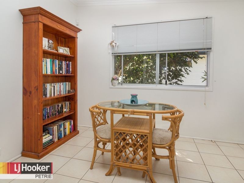 21 Carwell Avenue, Petrie QLD 4502