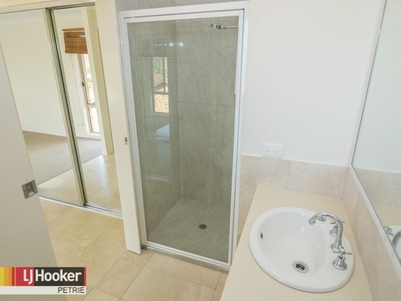 118 Frenchs Road, Petrie QLD 4502