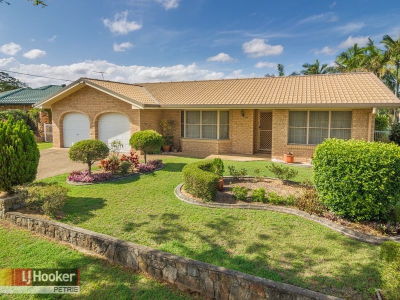 10 Vaucluse Crescent, Petrie QLD 4502