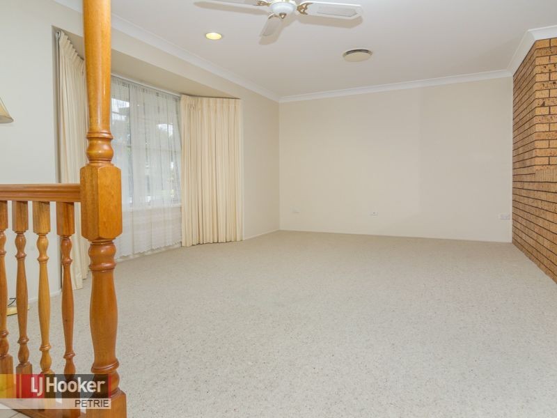 10 Vaucluse Crescent, Petrie QLD 4502