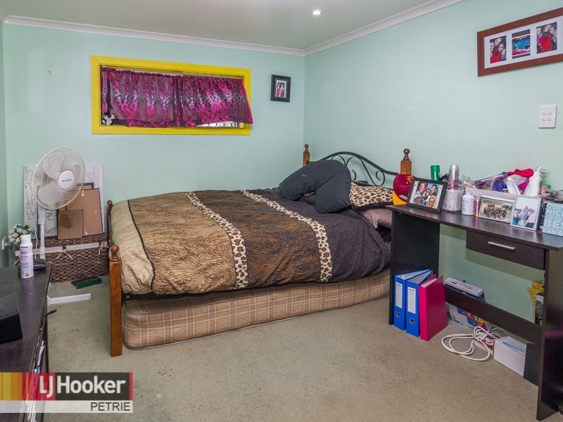 18 Joora Avenue, Petrie QLD 4502