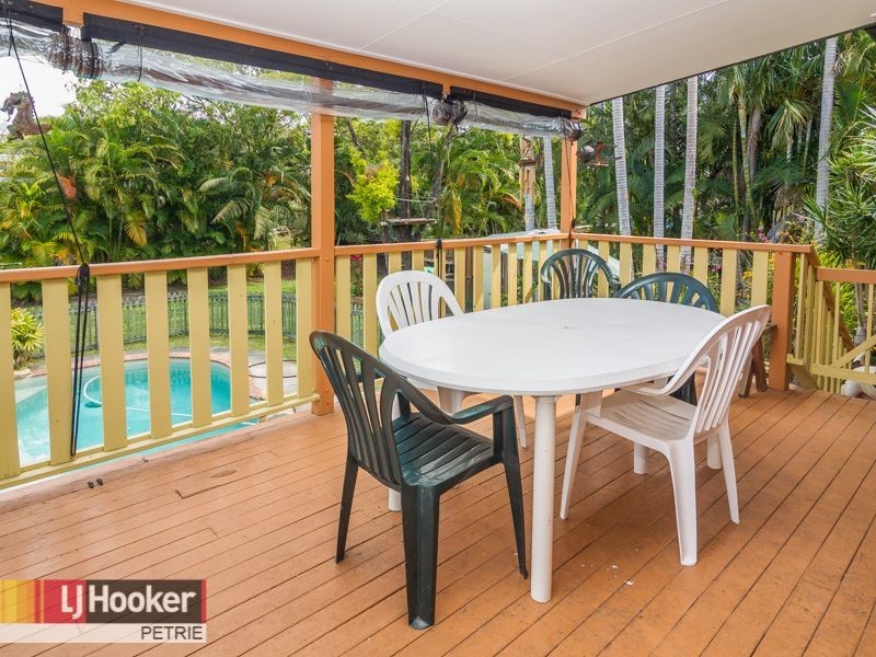 18 Joora Avenue, Petrie QLD 4502