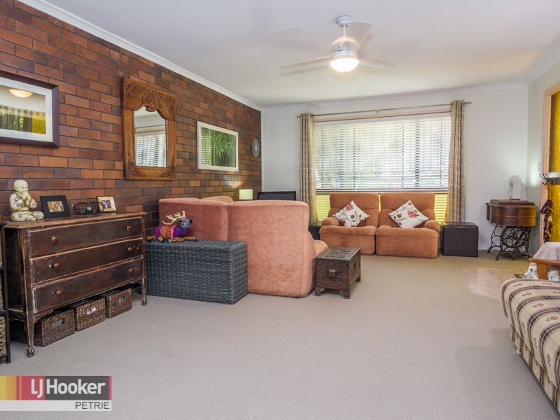 14 Bordeau Crescent, Petrie QLD 4502